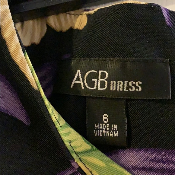 AGB Dress Size 6 Black and Floral - Picture 3 of 11